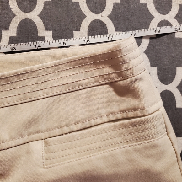 Ingredients Cropped Pants - Picture 5 of 8